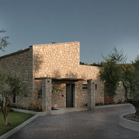 Revello Villa Lefkáda