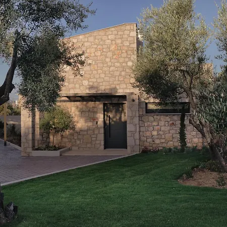 Revello Villa